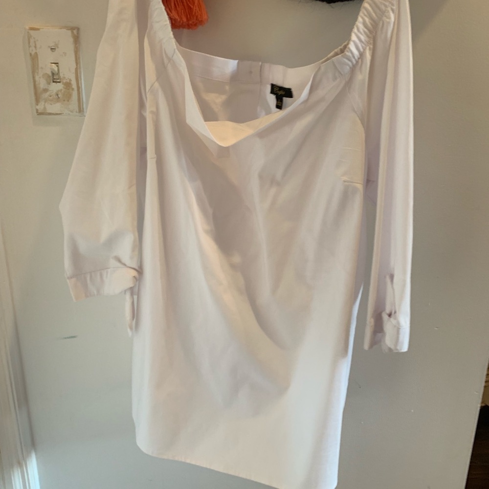 White, off the shoulder top, with button detail